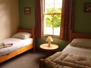The Innlet, Country Apartments and Cottages - Collingwood - 5