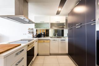 City View Apartment With Amazing Veranda - 4