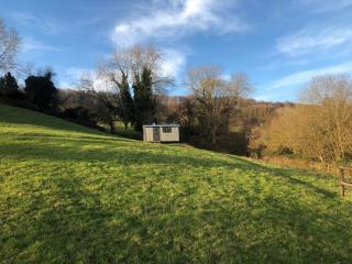Shepherds Hut Slad Valley Cotswolds - Painswick - 7