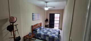 Apartamento com 2 quartos, Wi-Fi, 100m da praia e vaga de garagem coberta - Praia Grande - 1