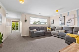 Parkview Curlewis- sleeping 12, close to wineries - Curlewis - 1