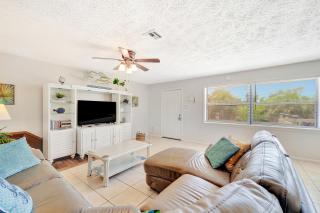 Blissful Beach Retreat A - Englewood - 5