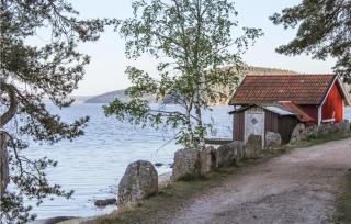 1 Bedroom Beautiful Home In Uddevalla - Uddevalla - 3
