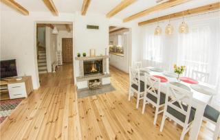 4 Bedroom Amazing Home In Ruciane-Nida - Karwica - 1