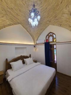 Marhaba boutique Madrasah 15th-16th century - Bukhara - 1