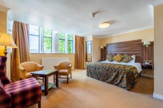 Adair Arms Hotel - 4