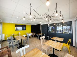 Campanile Hotel Senlis - Senlis - 6