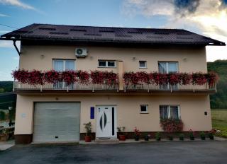 Apartmani "Marina" - Otočac - 9
