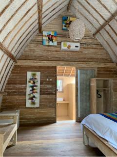 Star Bar and Bungalows - Gili Air - 9