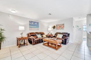 Blissful Beach Retreat B - Englewood - 7