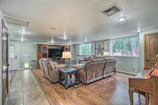 Cozy Pinetop Retreat with Yard and Heated Gazebo! - Indian Pine - 3