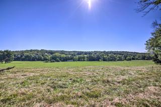 Peaceful Guest Home with Patio on 152-Acre Farm - Berger - 8
