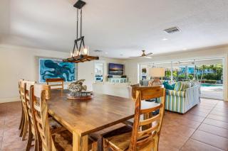 Once Upon a Tiki - 211 Chilson Ave - 4