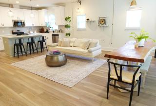 Beautiful Modern Luxury Eco Townhouse, 3b/3.5b Great Location - Tallahassee - 7