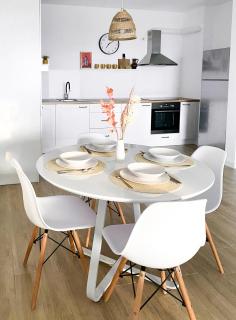 Sol Apartment - self check-in, free parking - Oradea - 3