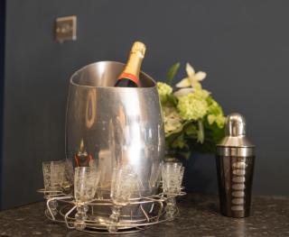 Boutique family apartment in celebrity village. - Barnt Green - 1