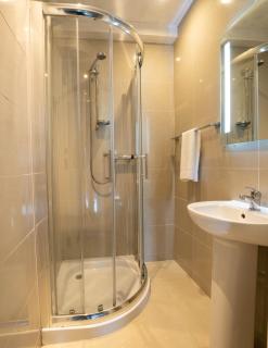 Family apartment sleeps 6 in botanic Queens area - Belfast - 3