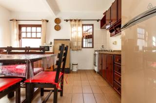 Casa com suíte na Praia da Cachoeira - Floripa - 1