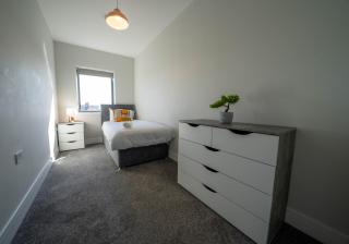 Rooftop Apartment At Queens Beautiful views - Belfast - 3