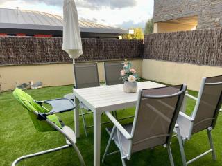 Cal Xera - Acollidora planta baixa amb llar de foc i jardí privat - Puigcerdà - 9