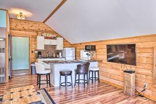 Less Than 1 Mi to Dtwn Suttons Bay! Studio with Shared Beach - 4