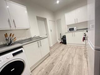 Coast View Professional Let - Whitley Bay - 1