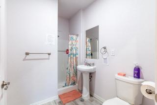 Old Texas Bunkhouse - 7