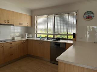35 Rumbalara Avenue Rainbow Beach Pool Aircon Pets Welome - Rainbow Beach - 8