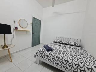Private Water Park at Cozy House HS Sweet Homestay - Cukai - 2