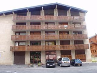 Studio 4 pers au centre, proche pistes et commerces, parking, ski, ascenseur - FR-1-572-185 - 4