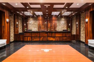 Crowne Plaza Newark Airport by IHG - Elizabeth - 4