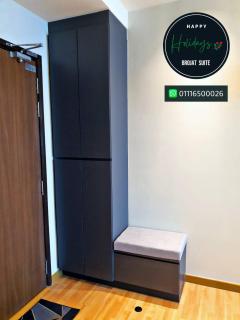 Brojat Suite Family Sea View @ Imperium Residence - Kuantan - 5