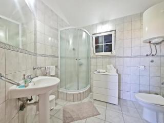 Apartment Ivana Borak - Omiš - 2