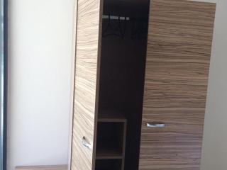 Flower Street provides accommodations with free Wifi, air conditioning - Sunny Beach - 2