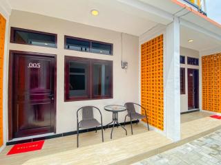 RedDoorz Plus at Orange Diponogoro Palangkaraya - Palangkaraya - 4