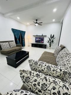 Homestay Black Stone Kuantan - Kuantan - 0