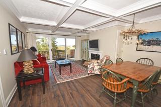 Gentle Winds 21 22 - Glen Arbor - 0