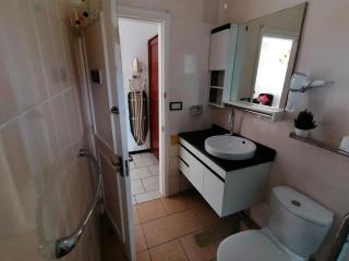 Montagu Apartment - 1