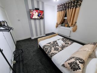 *12PR* Setup for your most relaxed & amazing stay + Free Parking + Free Fast WiFi * - 0