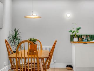 Charming cottage in the Heart of Whitstable - Pass the Keys - 2