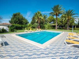 Belvilla by OYO Bungalow Park Colibr - Vilafortuny - 0