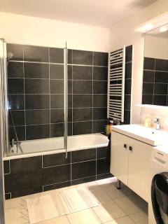 ***Suite Parklane* 5min Disney & Shopping * NEW*** - 5