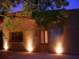 Hermosa Casa con pileta - 4