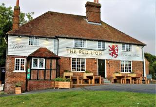 The Red Lion Charing Heath - 1