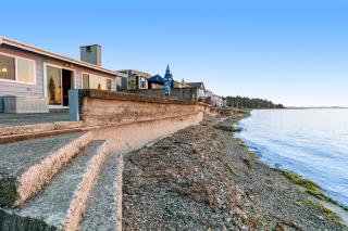 Oceanfront Beauty - 6