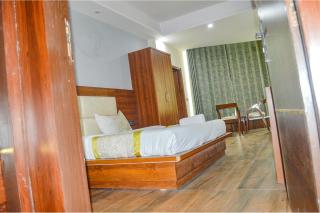 FabHotel The Golf Inn - 1