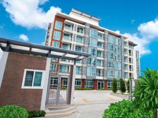 BBG Seaside Luxurious Service Apartment - Bangsaen - 9