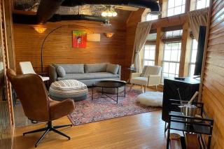 Twilight Ranch - 6 acre ranch w/hot tub and dog friendly! - Luckenbach - 8