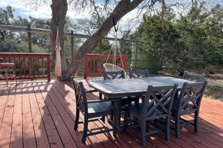 Twilight Ranch - 6 acre ranch w/hot tub and dog friendly! - Luckenbach - 3