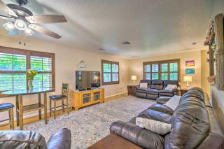 Spacious Satellite Beach Home Walk to Shore! - Satellite Beach - 5